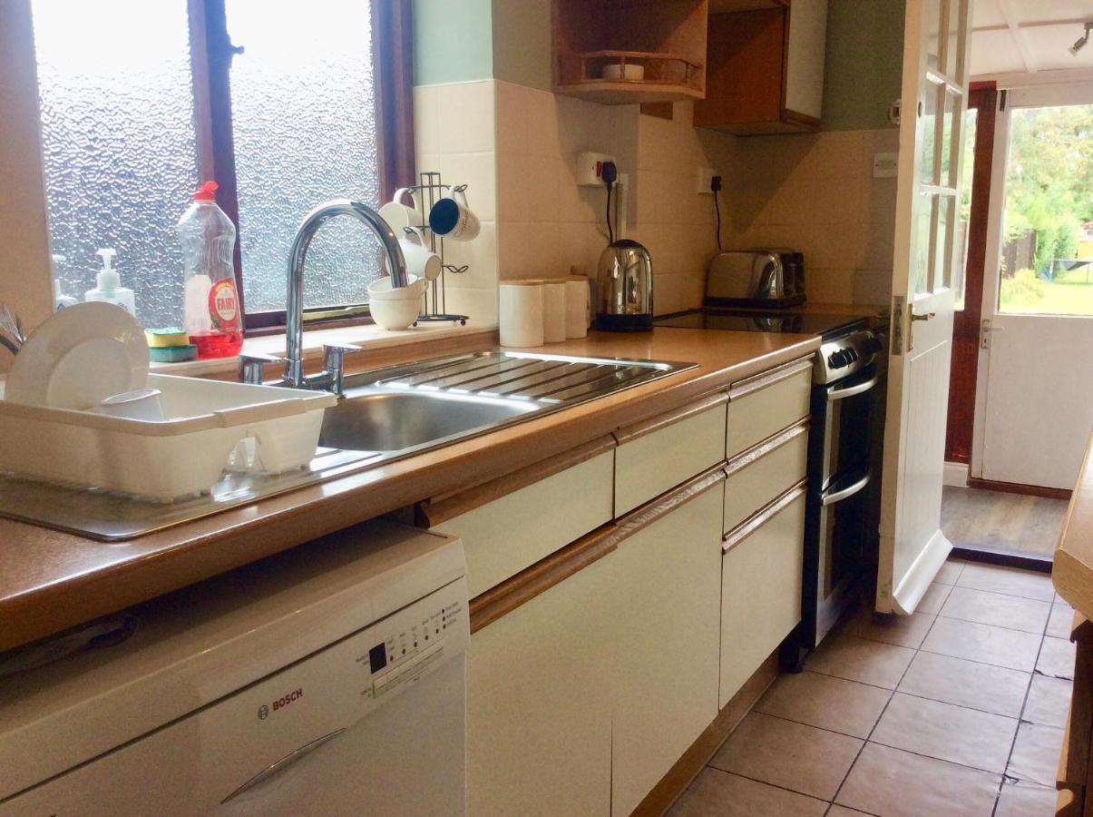 Gateway House Bed & Breakfast Дидкот Екстериор снимка